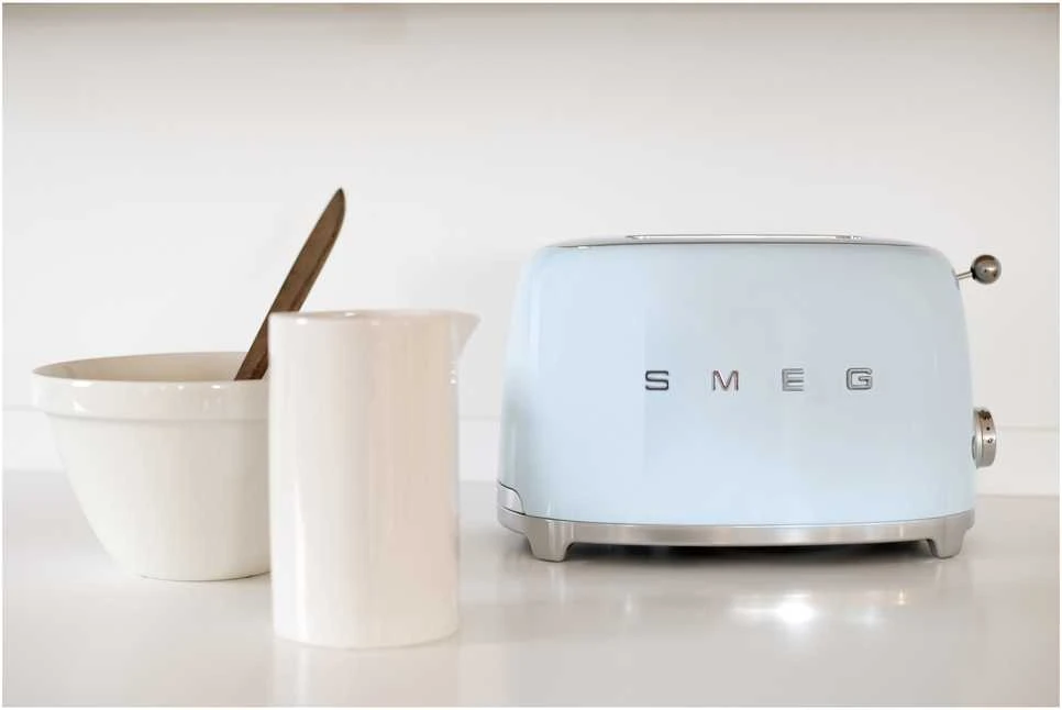 SMEG skrudintuvas TSF01PBEU