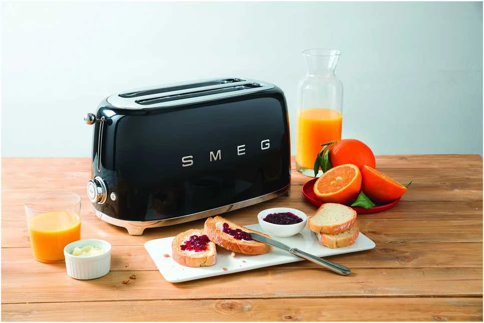 SMEG skrudintuvas TSF02BLEU
