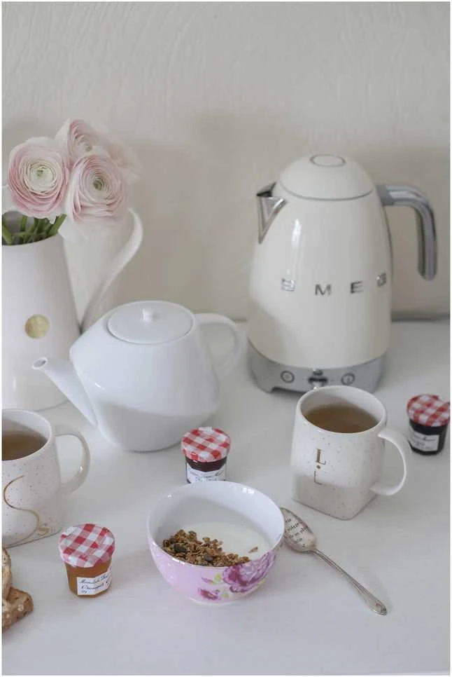 SMEG elektrinis virdulys su reguliuojama temperatūra KLF04CREU