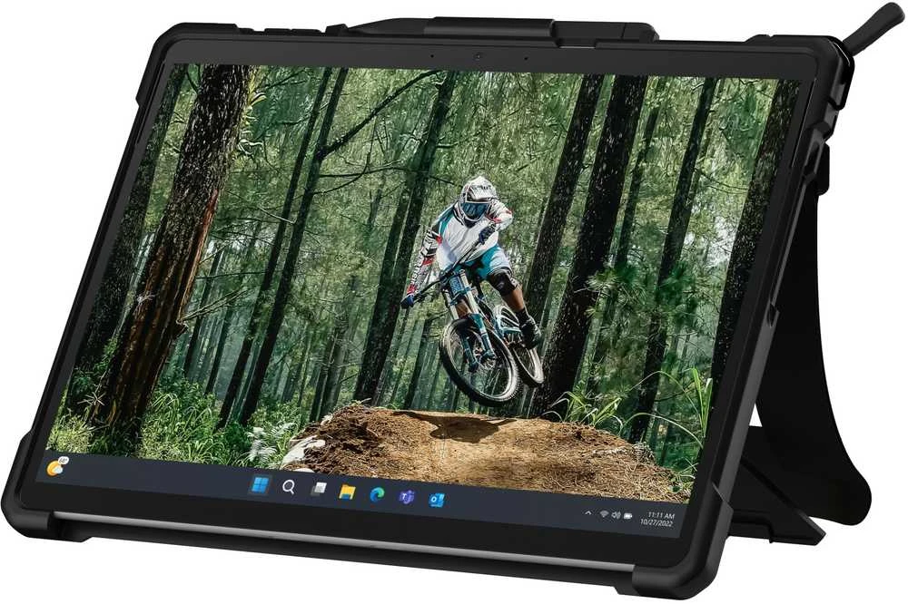 Urban Armor Gear „UAG Plasma“ skirta „Surface Pro 9/10/11“