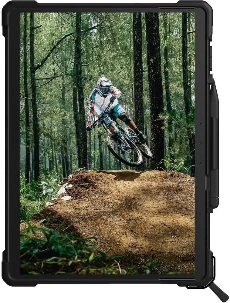 Urban Armor Gear „UAG Plasma“ skirta „Surface Pro 9/10/11“