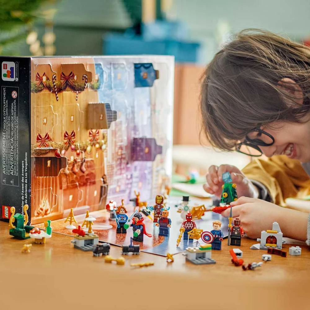 LEGO® Super Heroes Keršytojų advento kalendorius (76267)