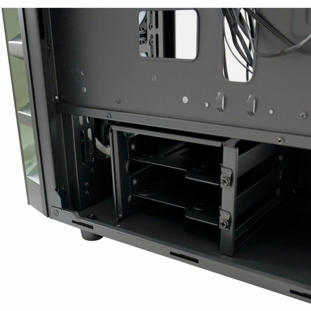Midi LC-Power 709B