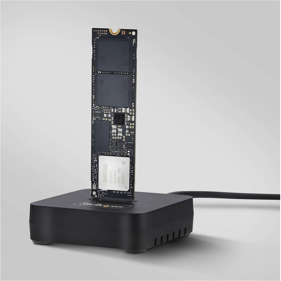Kietasis diskas Doko stotelė StarTech STARTECH.COM USB-C i USB-A na M.2 NVMe Dock Adapteris 10Gbps Tool-Free zewnętrzny M.2 NVMe SSD Reader B+M i M-Key