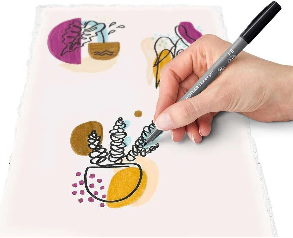 Staedtler pigmentinis flomasteris piešimo procese