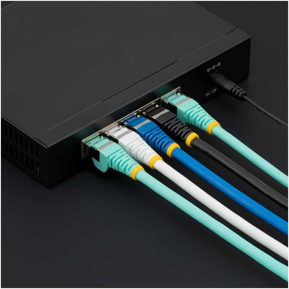StarTech StarTech.com NLWH-1M-CAT6A-PATCH Baltas S/FTP (S-STP) tinklo kabelis