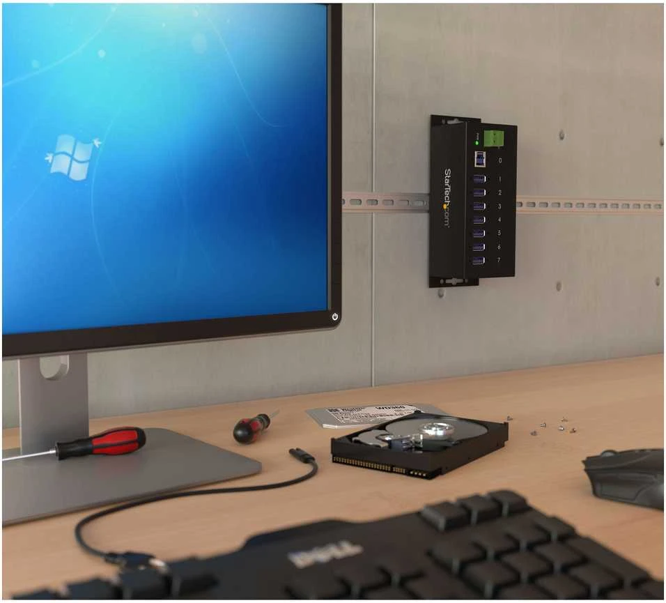 StarTech.com ST7300USBME sąsajos šakotuvas USB 3.0 (3.1 Gen 1) Type-B 5000 Mbit/ai Juoda