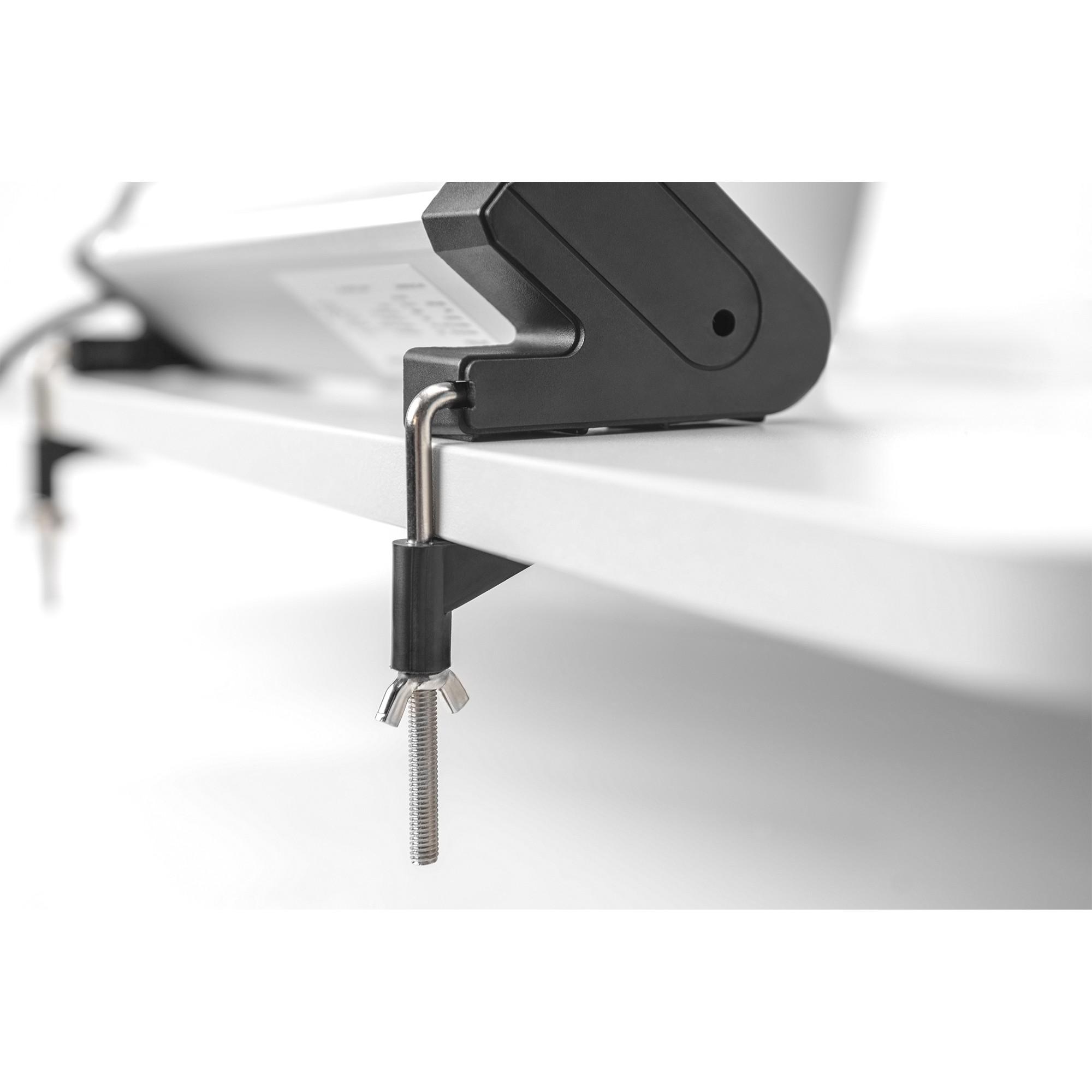 Assmann Electronic DIGITUS 4 krypčių biuro lizdų juostelė su 2x USB jungtys