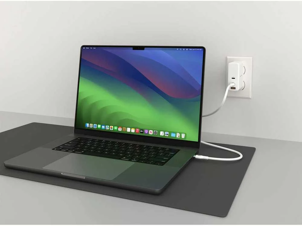 Hyper Hiper | 2M silikoninis 240W USB-C įkrovimo laidas | USB-C į USB-C