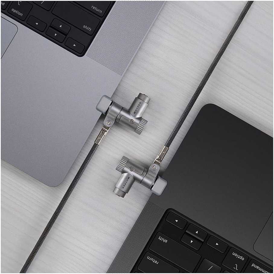 Targus „Hyper MacBook Pro“ kabelio spyna