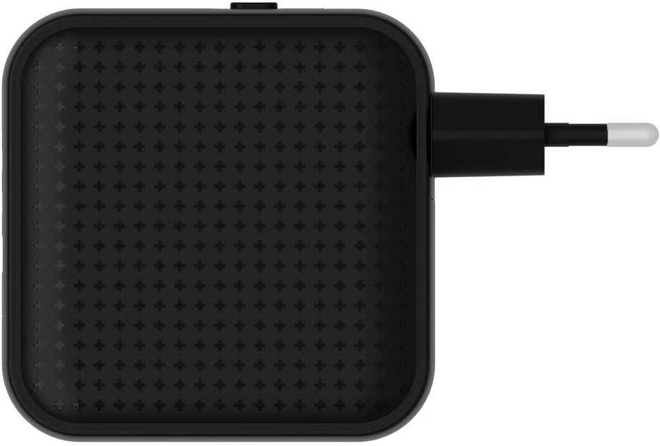 Targus „Hyper HyperJuice“ 70 W USB-C GaN kelioninis įkroviklis (3C+1A) - Juodas | Hyper