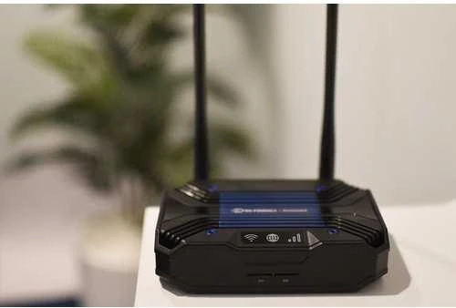 Teltonika Dual LTE Cat 6 Maršrutizatorius TCR100 802.11ac, 42+300 Mbit/s, 10/100 Mbit/s, Ethernet LAN (RJ-45) jungtys 2, Mesh Support Taip, MU-MiMO Taip, 4G, Antenos tipas Išorinis / Vidinis