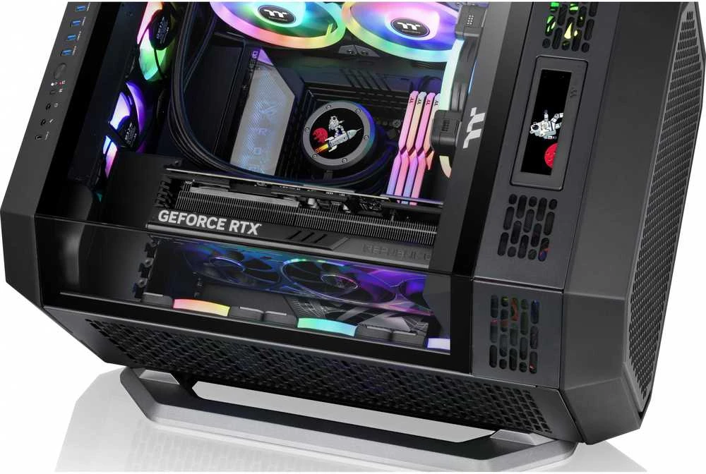„Thermaltake“ korpuso stovas „Thermaltake“ rinkinys, skirtas „The Tower 600“ / „Juodas“