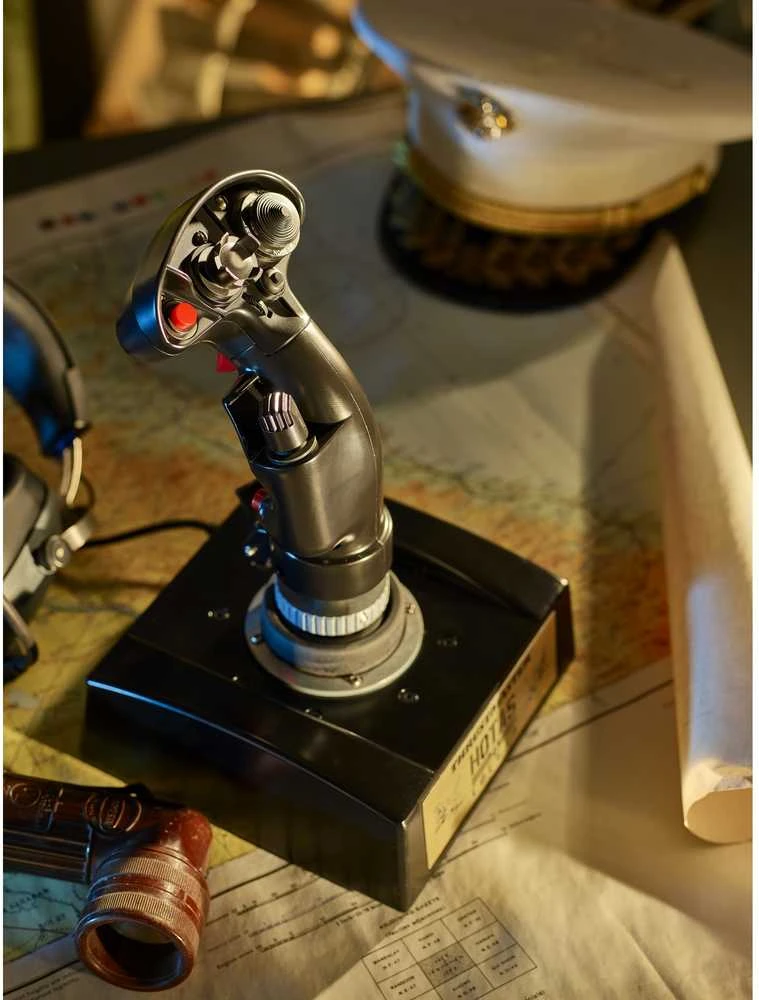 „Thrustmaster“ Vairalazdė F/A-18C „Hornet“