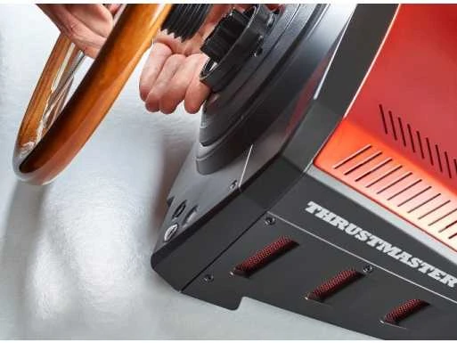 „Thrustmaster“ – „Ferrari 250 GTO“ ratų priedas