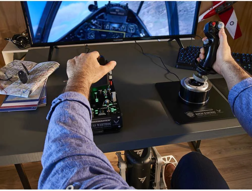 Thrustmaster | TPR švytuoklinis vairas