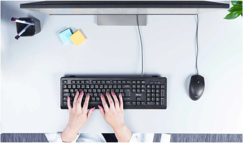Trust TK-150 SILENT Klaviatūra su USB jungtimi - QWERTZ