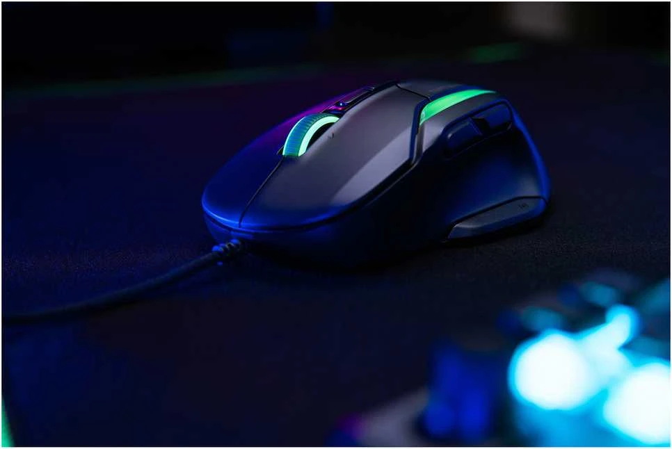 Turtle Beach Kone II Laidinė ergonominė RGB žaidimų pelė | Juoda