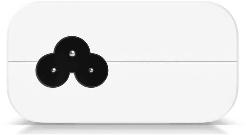 Ubiquiti PoE injektorius - maitinimo jungties detalė