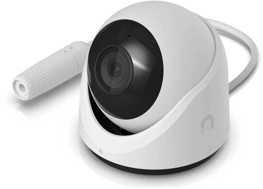 „UBIQUITI G6 TURRET“ – visoms oro sąlygoms atspari, nuo klastojimo apsaugota 4K POE kamera su 1/1,8 colio 8 MP vaizdo jutikliu, daugiafunkciu dirbtinio intelekto varikliu ir 3 ašių rankiniu reguliavimu, kad būtų galima lengvai įdiegti.