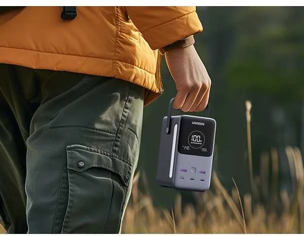 LiPo išorinis akumuliatorius (Powerbank) 48000mAh 300W 3xUSB-C, 2xUSB PB770 UGREEN