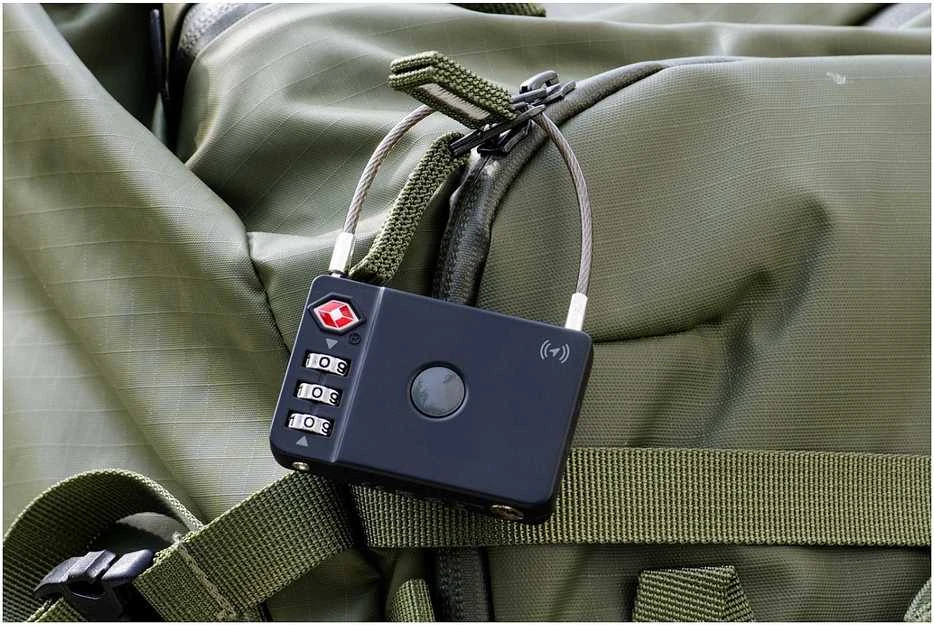 MiLi GPS Bluetooth MiLock Tracker HD-P16-L (tik Apple) bagažo užraktas juodos spalvos