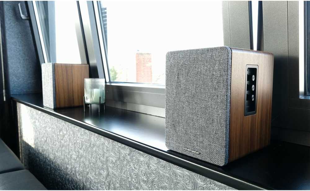 Kompiuterio kolonėlės Kolumna Wavemaster BASE 2.0 Bluetooth wood/pilka retail