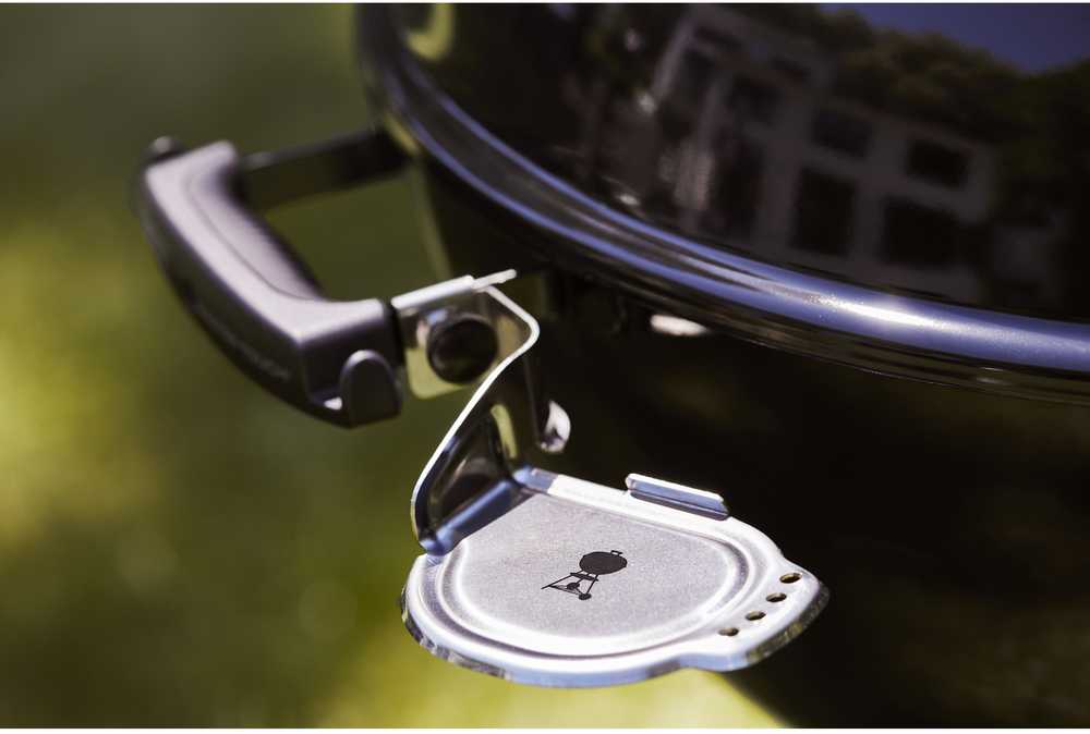 Anglinis grilis WEBER Master-Touch E-5750 su GBS sistema Ø 57 cm, juodas