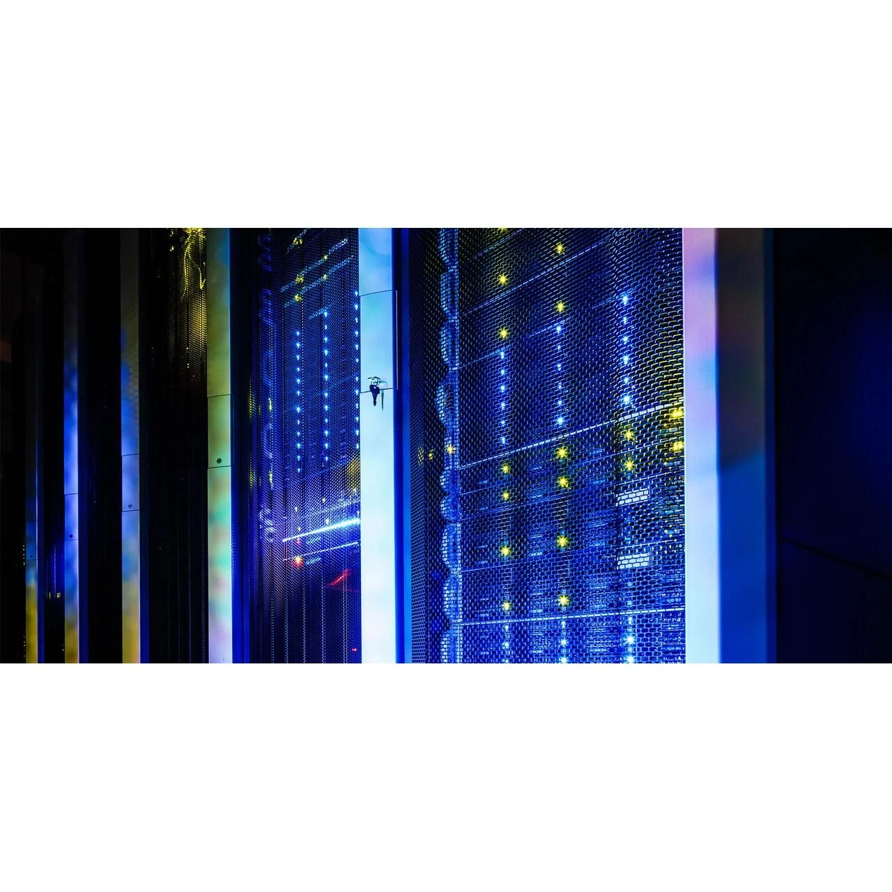 „Sandisk WD Gold“ 16 TB kietasis diskas, 7200 aps./min., 6 Gb/s, sATA, 512 MB talpykla, 3,5 colio vidinė atmintis, atitinkanti RoHS reikalavimus, didelių gabaritų įmonėms.