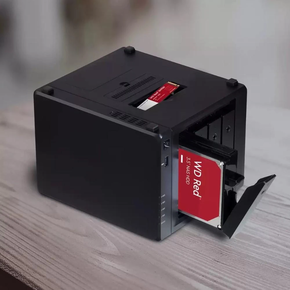 Sandisk QNAP SSD | Raudona SN700 | 2000 GB | SSD form factor M.2 2280 | Solid-state drive sąsaja PCIe NVMe Gen3
