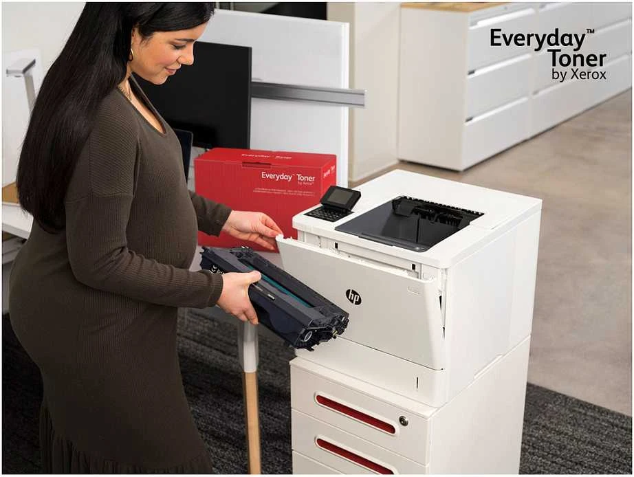 Xerox KASDIENINIAI Juodas TONERIŲ PAKEITIMAI - STANDARTINĖ TALPA BROTHER TN2510