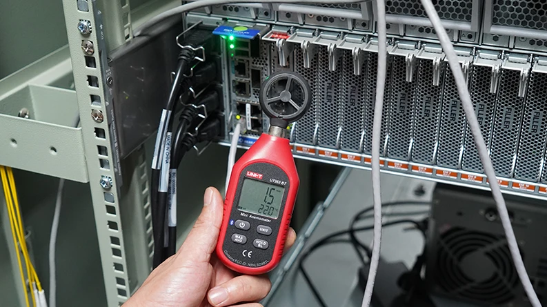 Uni-T UT363BT mini anemometras
