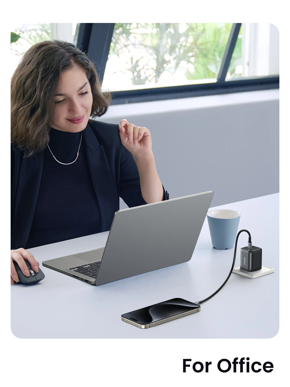 Įkroviklis Ugreen GaN 45W 2xUSB-C - juoda aprašymas - Prekės nuotrauka