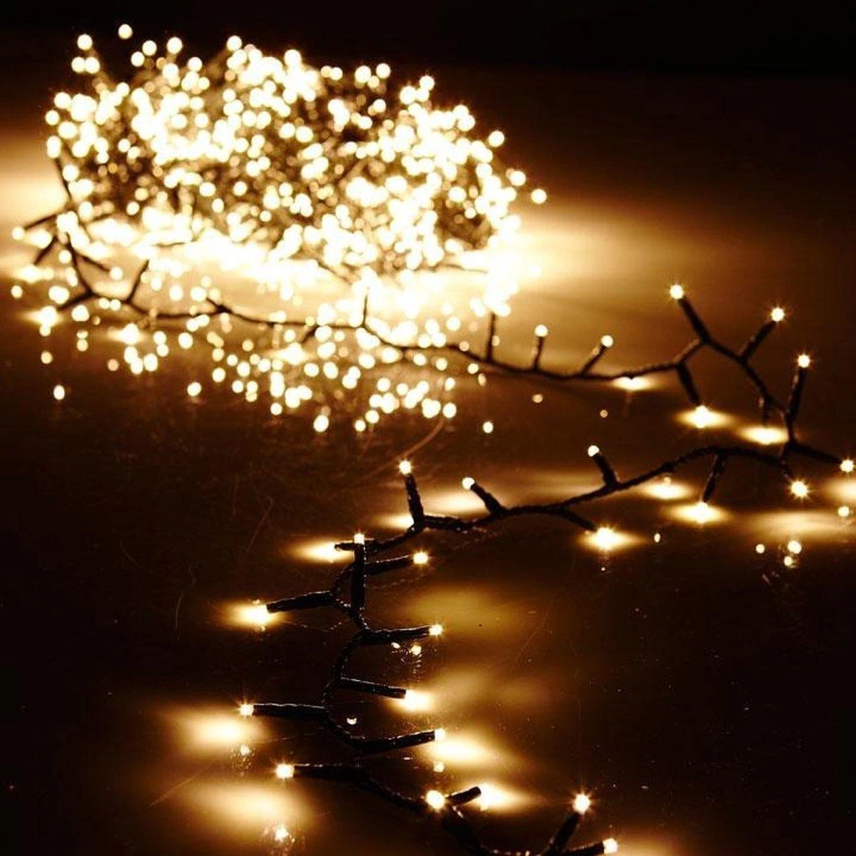 Išmani LED lauko girlianda, 230Vac, 20m, 200 x LED, šiltai balta 3500K, Wi-Fi, TUYA / Smart Life, WOOX