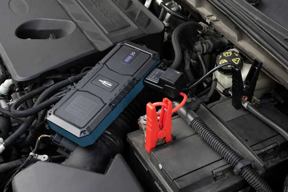 Išorinis akumuliatorius (Powerbank) su automobilio užvedimo funkcija 600A/2500A 59.2Wh IP65 USB-A/USB-C 15W Jump Starter 16.0 ANSMANN
