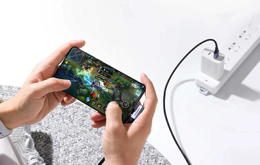 UGREEN US385 USB į USB-C Kampinis kabelis 3A 1m - Juodas