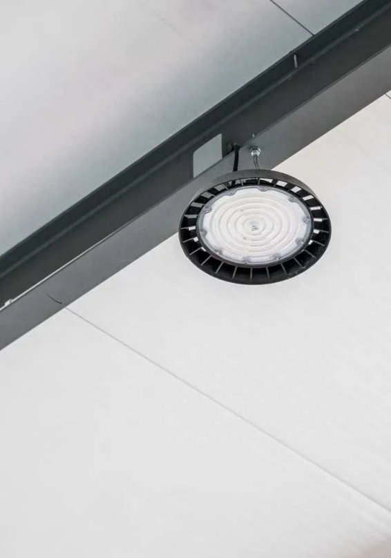 MicroConnect Led Line Prime Sandėlio šviestuvas PHANTOM, 230Vac, 70W 13 300lm, 190lm/W, 120°, 1-10V pritemdomas