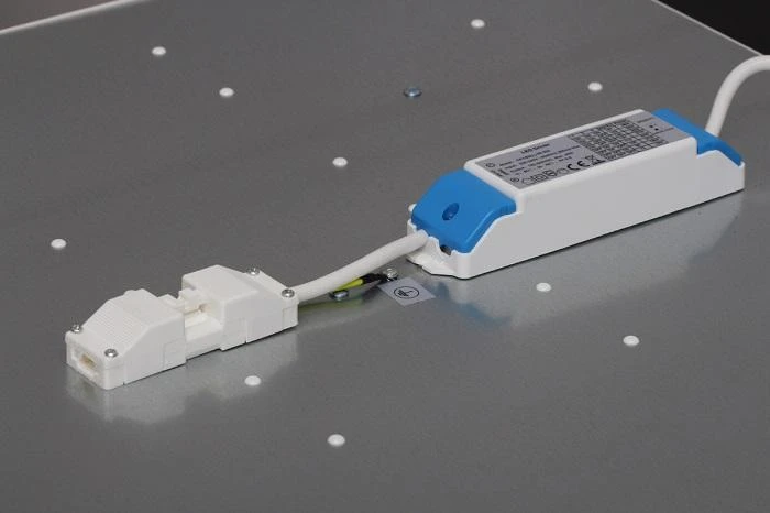 Ansmann LED šviestuvas 60x60, 230Vac 15-36W 2250-5040lm, 4000K neutraliai balta, DIORA, LED line