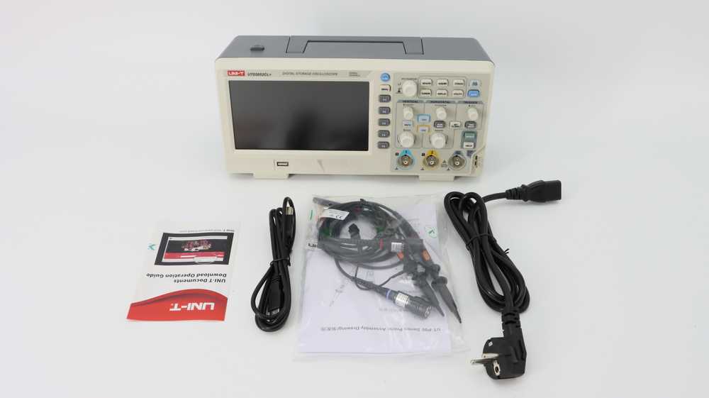 Osciloskopas 2 kanalų, 50MHz, 500MSa/s, 64kpts, 5000wfms/s, UNI-T
