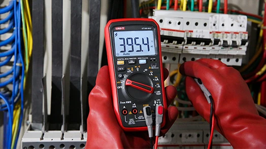 Skaitmeninis multimetras, TRMS, CATIII 600V, 600.0mV-1000V AC/DC, VFD, 600.0µA-10A AC/DC, 60.00MOm, 6000µF, 10MHz, -55C~500C, 6000, UNI-T