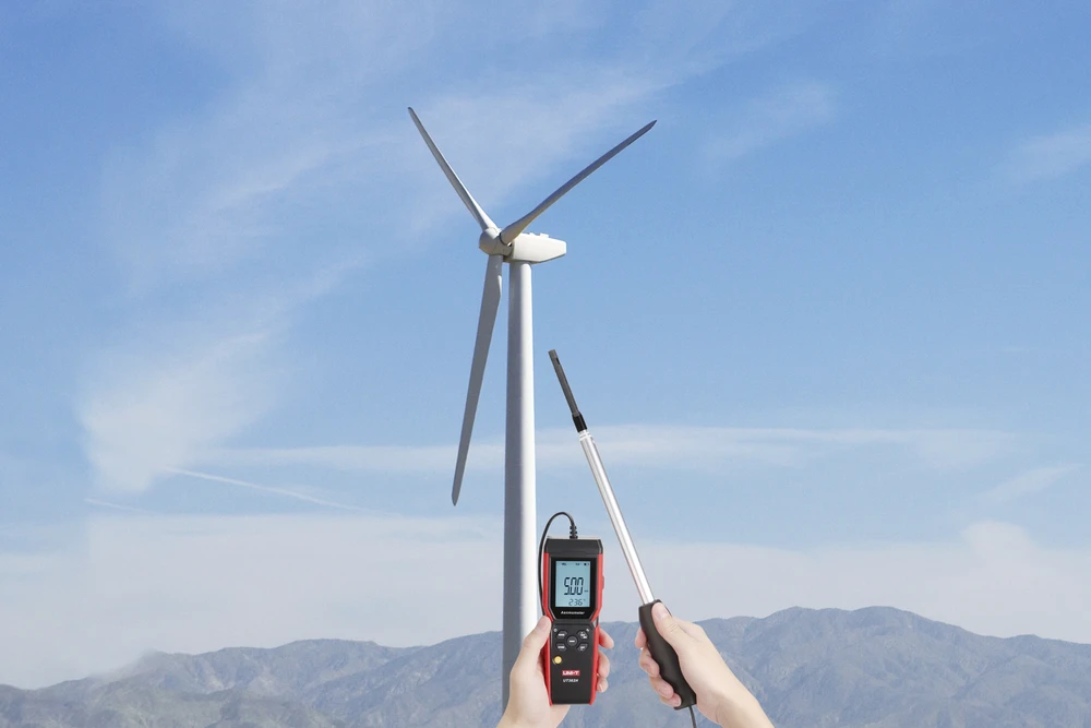 Termo anemometras ; 0~30m/s; -20~70C; 0~999900m³/min, pasirenkama ortakių forma, UNI-T