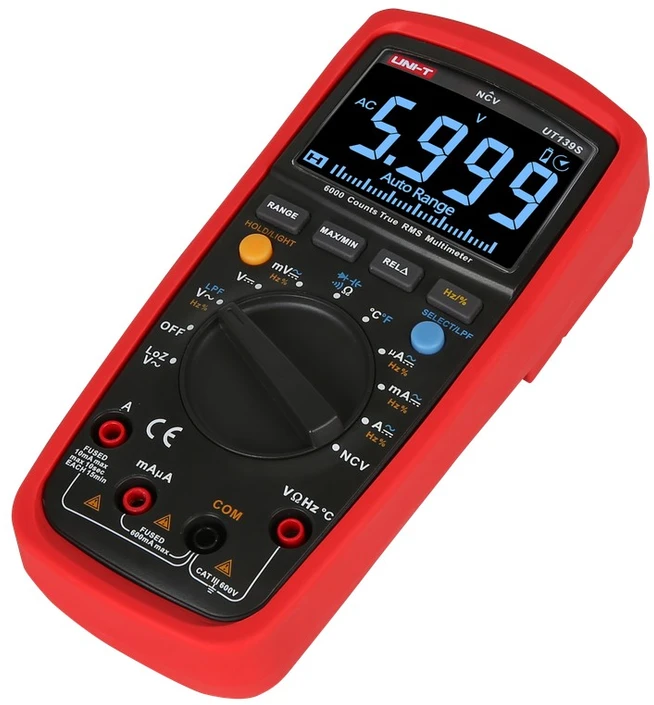 Universalus multimetras UNI-T UT139S