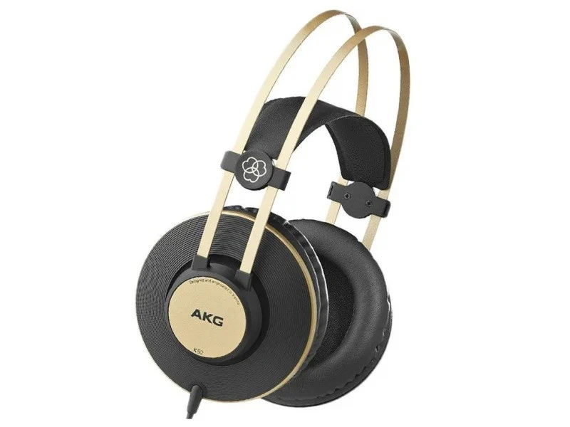 AKG K92 - studio ausinės, į ausis įkišamos, closed