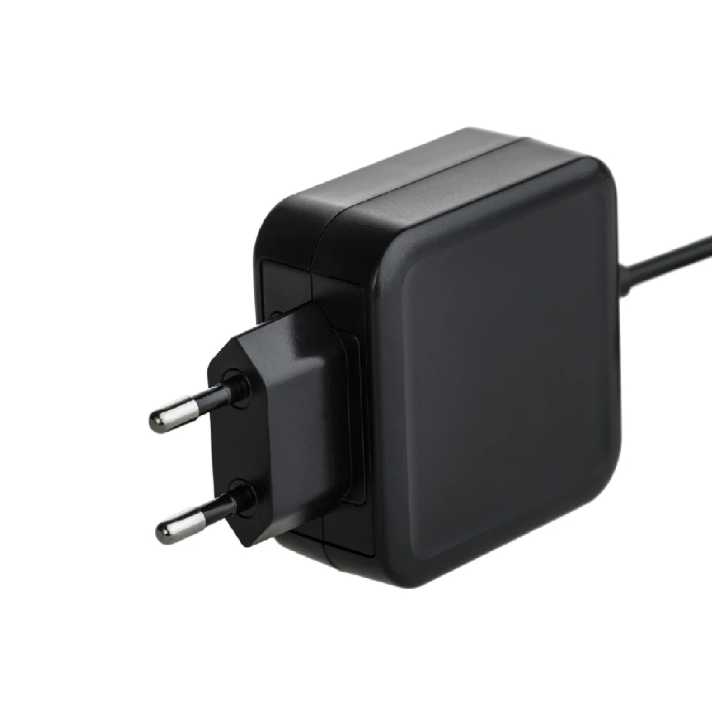 Nešiojamojo kompiuterio pakrovėjas Akyga AK-ND-60 (5-20V / 2.25-3A 45W) USB type C 1.2m Power Delivery