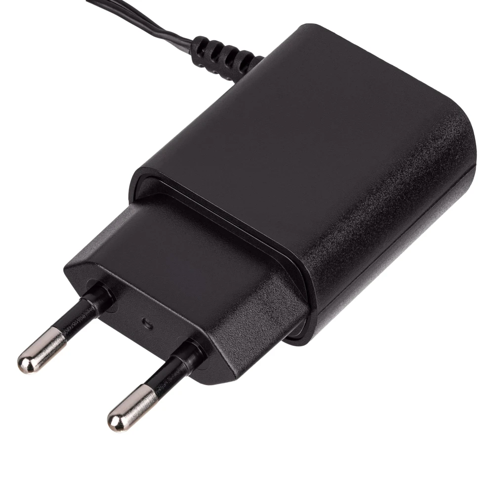 Akyga AK-PD-02 5.9V / 600mA 3.5W Braun kištukas