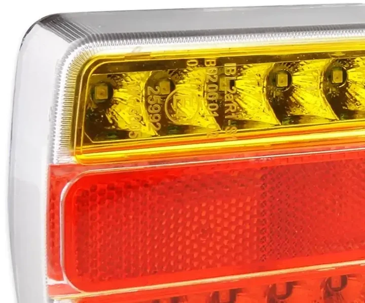 LED žibintų komplektas magnetinei priekabai 12v amio-02141