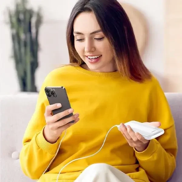 Išorinė baterija Power Bank Awei P20K 5V/2.4A 10000mAh juoda