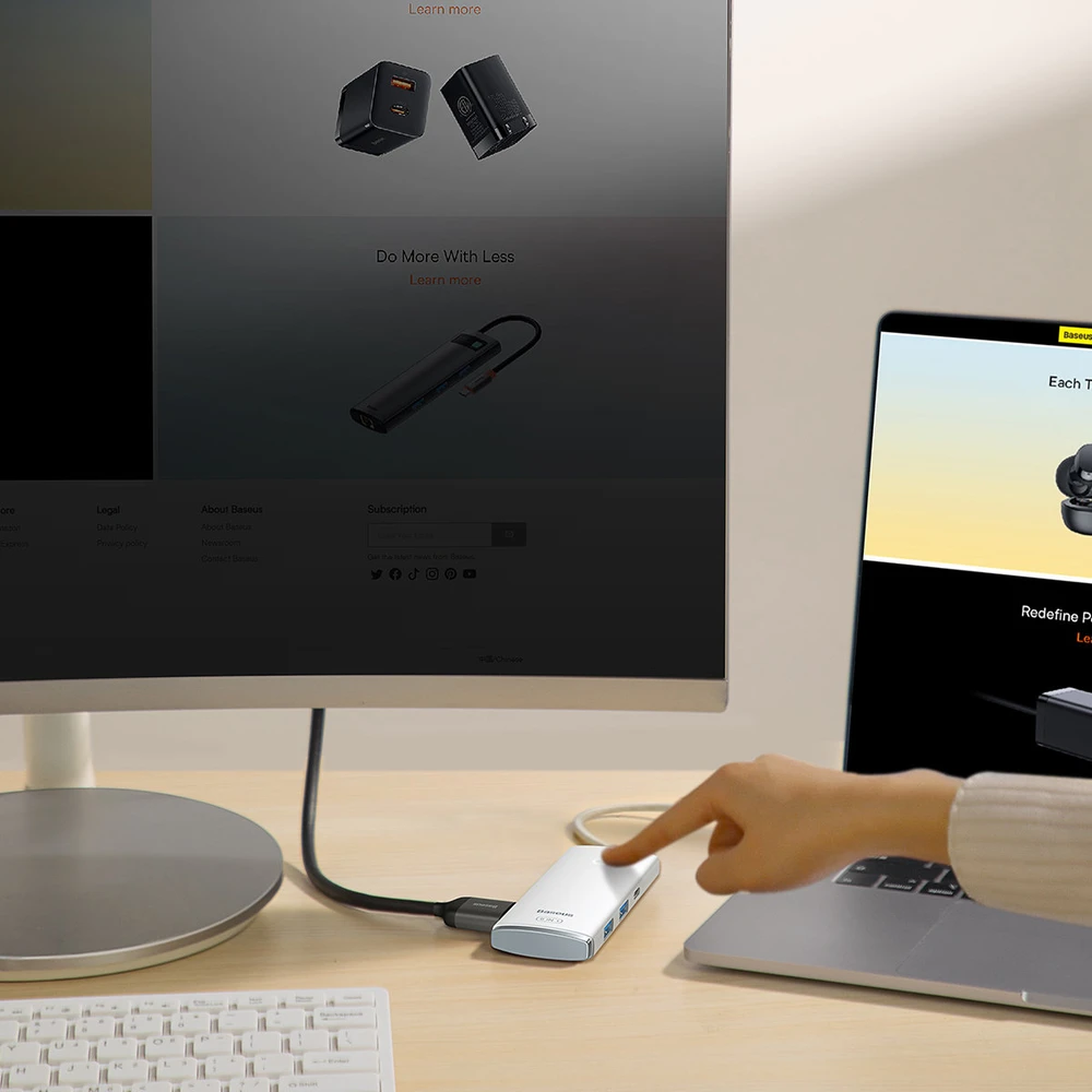 „Baseus Lite“ serijos daugiafunkcis HUB USB Type C - 2 x USB 3.0 / USB Type C PD / HDMI 1,4 / SD / TF baltas (baltas)