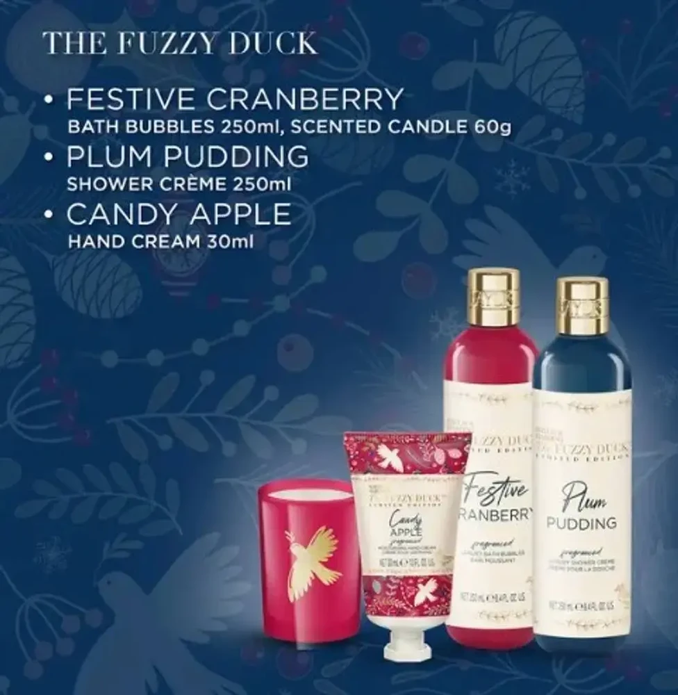 Baylis & Harding Winter Wonderland Candlelit Bathing Giftset in Clear