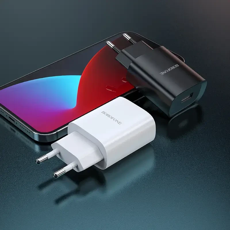 Borofone Laidinis įkroviklis BN1 Innovative – USB – 2,1A su USB į Type C baltos spalvos